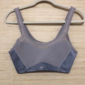 Nike Women's Lavender Purple Light Support Dri-fit Sports Bra size Large